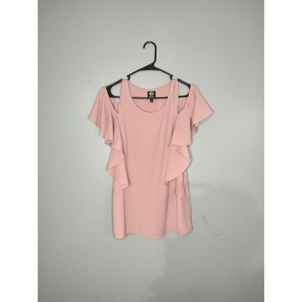 Bobeau ~ Blush Pink Cold Shoulder Ruffle Top ~ Size Medium